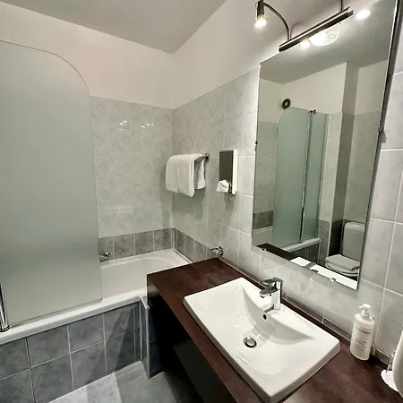 Hotel Borghese, The Originals Relais